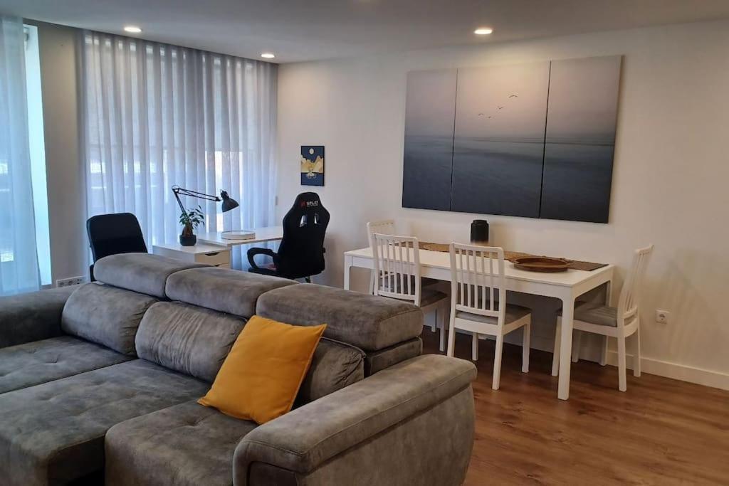 A H - Apartment Oporto Downtown ภายนอก รูปภาพ