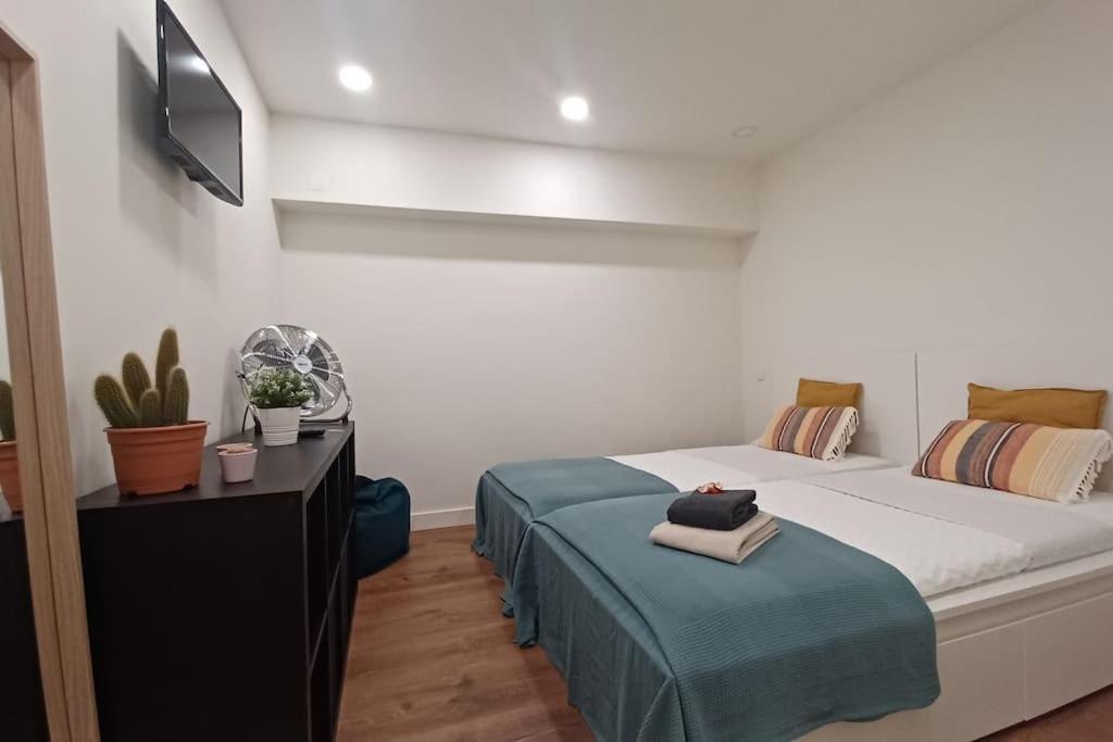 A H - Apartment Oporto Downtown ภายนอก รูปภาพ