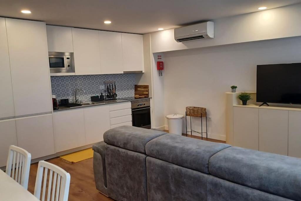 A H - Apartment Oporto Downtown ภายนอก รูปภาพ
