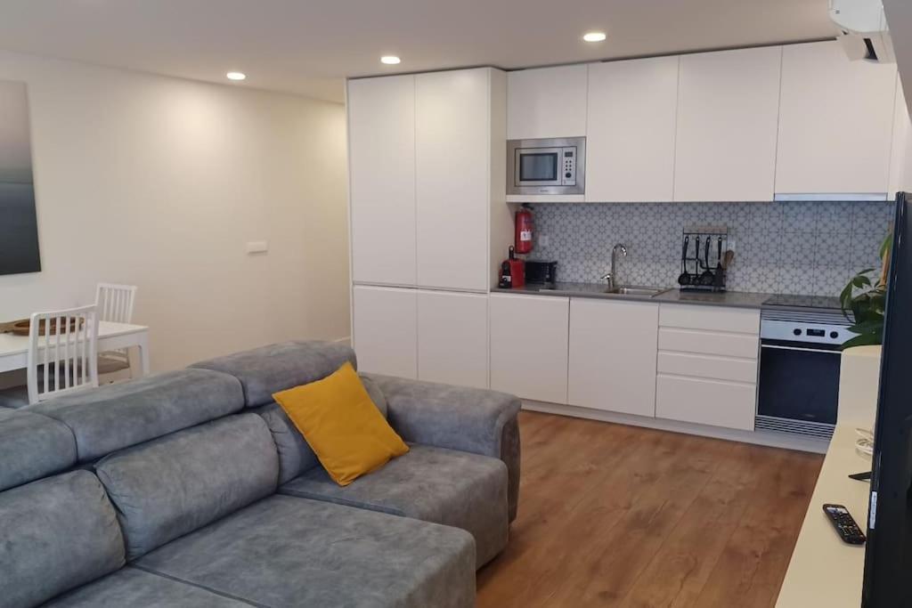 A H - Apartment Oporto Downtown ภายนอก รูปภาพ